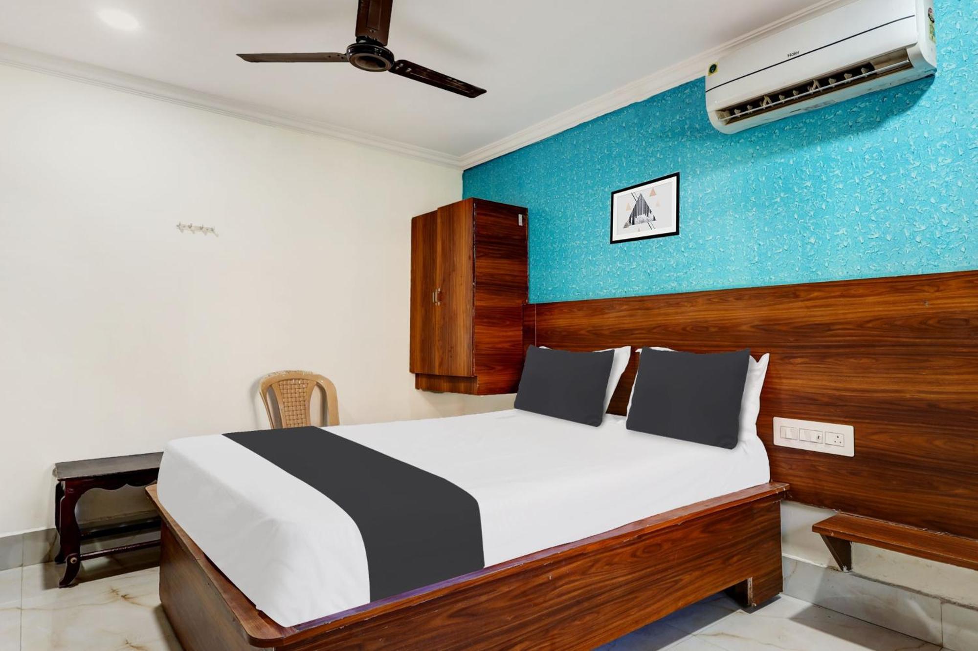 Hotel O Gangothri Lodge Višákhapatnam Exteriér fotografie